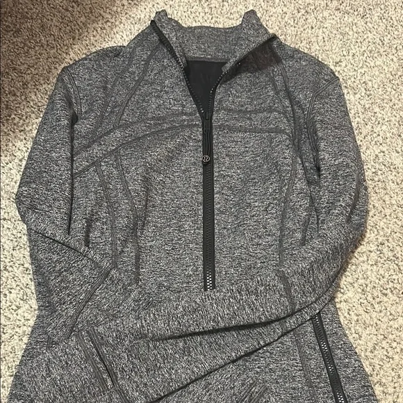 Grey Lululemon define jacket - Picture 2 of 7